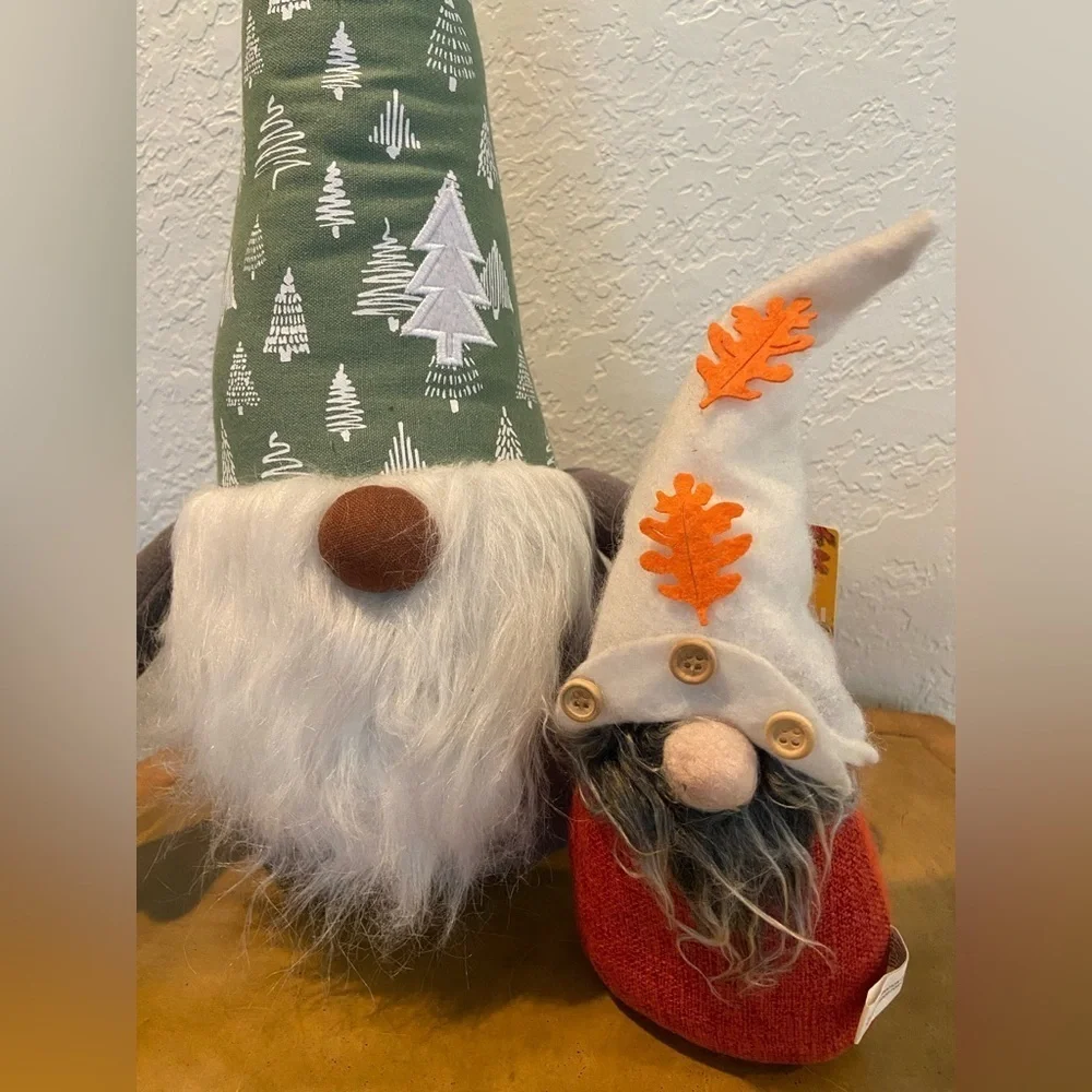 🩵 Lot of 2 Decorative Plush GNOMES Autumn Winter